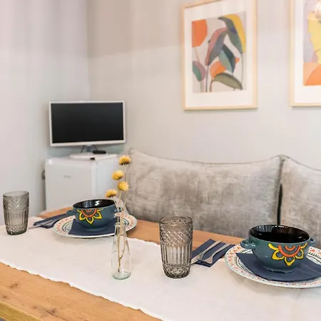 Vera Sweet * فارنا